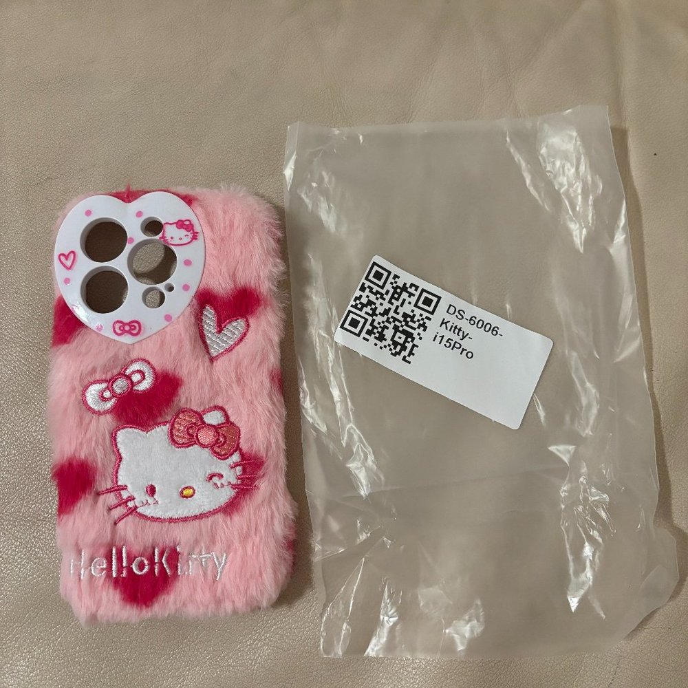 Pink Fur Furry Hello Kitty Heart Case For iPhone 15 Pro
